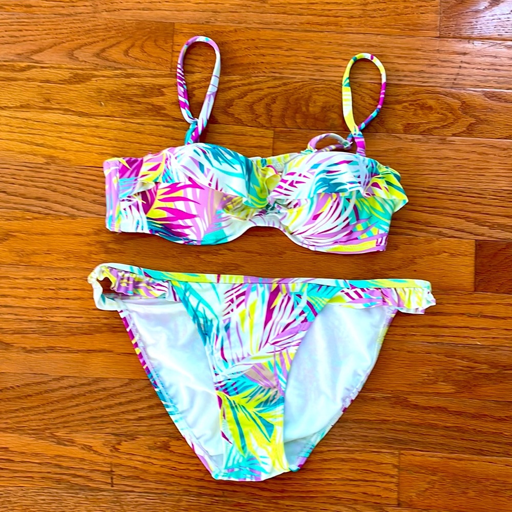 XS Two Pieces Bathing suit